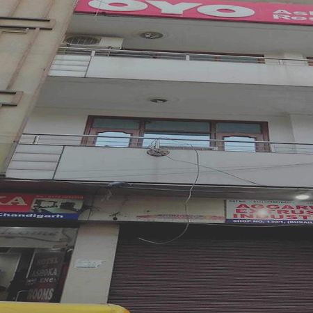 Oyo35920阿育王公寓 Chandīgarh 外观 照片
