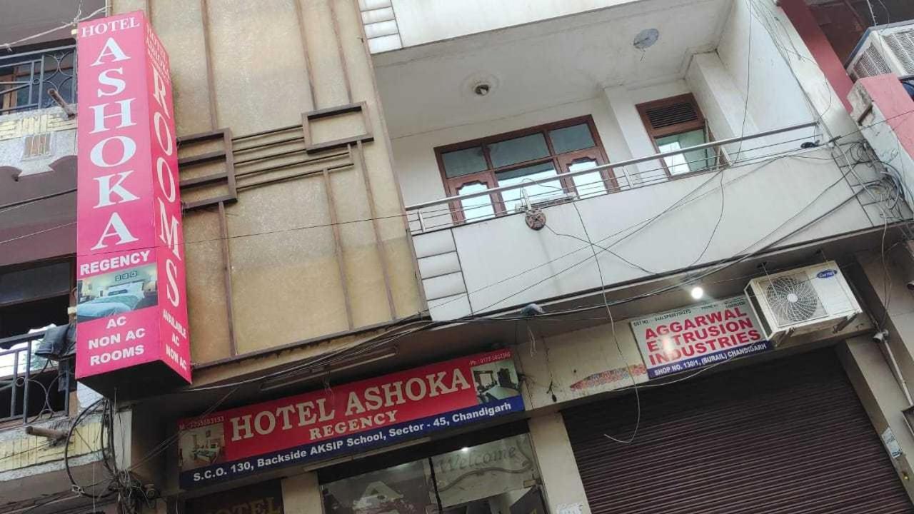 Oyo35920阿育王公寓 Chandīgarh 外观 照片